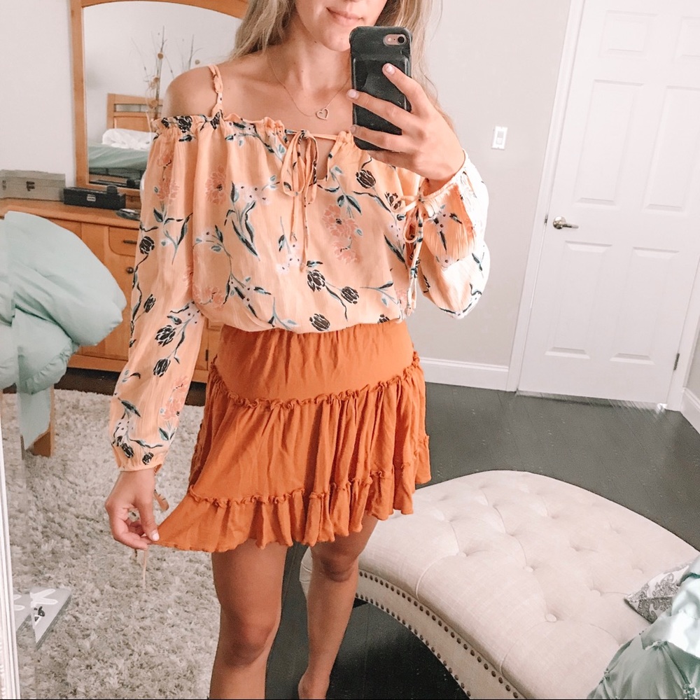 Kendall & Kylie Floral Cold Shoulder Top